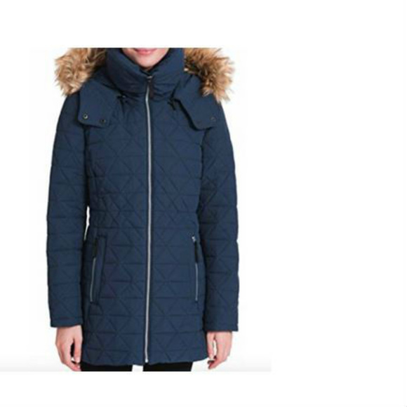 Andrew Marc Jackets & Blazers - Andrew Marc Ladies Quilted Jacket With Stretch